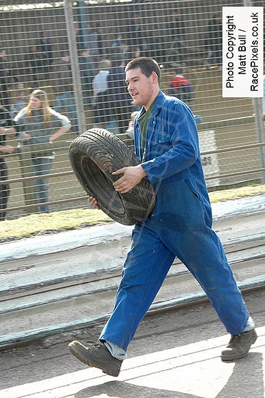 copyrightmattbull28032005 075
