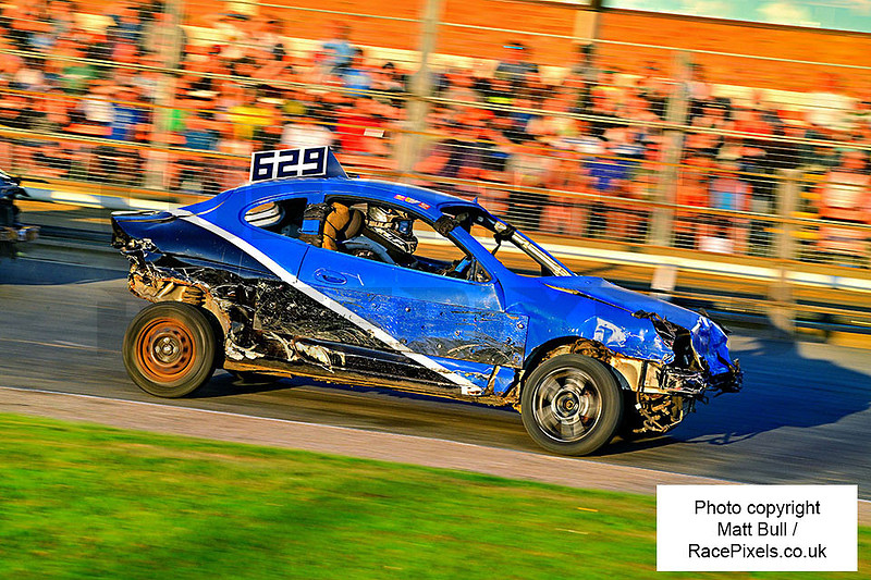 RacePixels | 14th August Yarmouth B2B Inc Fig 8s & Caravan Race