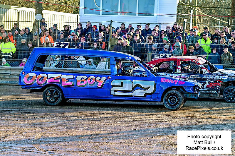 RacePixels | Unlimited National Bangers Christmas Cash-In