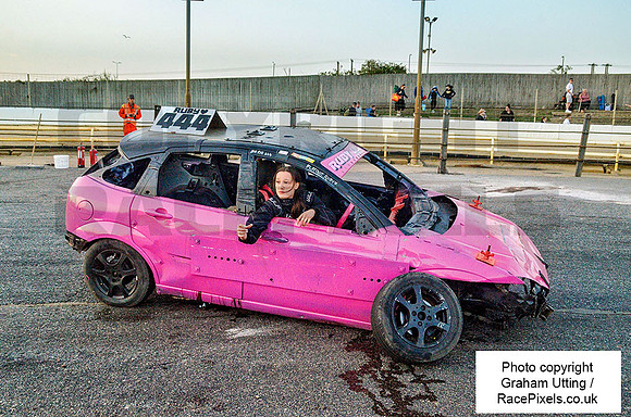 u100825-220