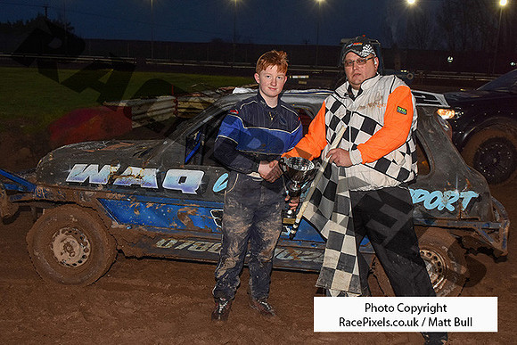 161218-323