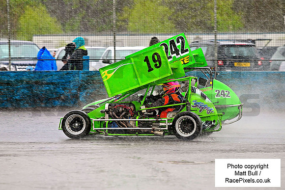 130425-637