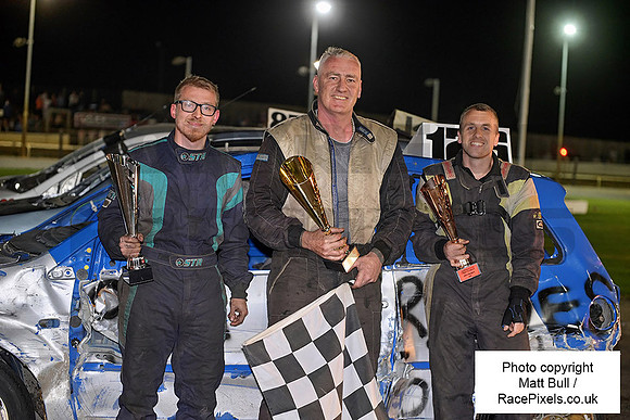 290824-395